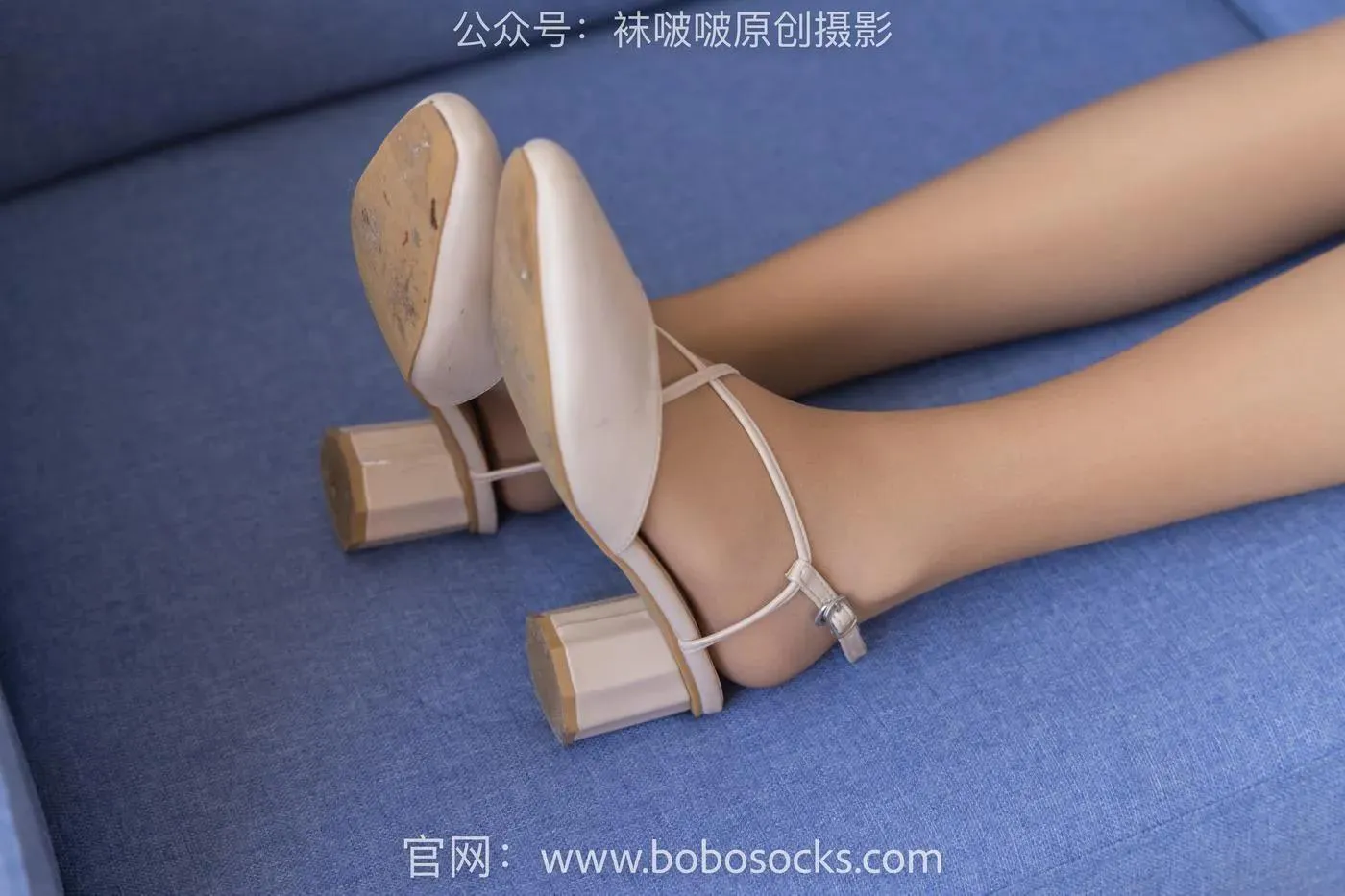 [BoBoSocks袜啵啵]NO.149 小甜豆-高跟鞋、咖啡色丝袜、肉丝打底 [149P]插图3
